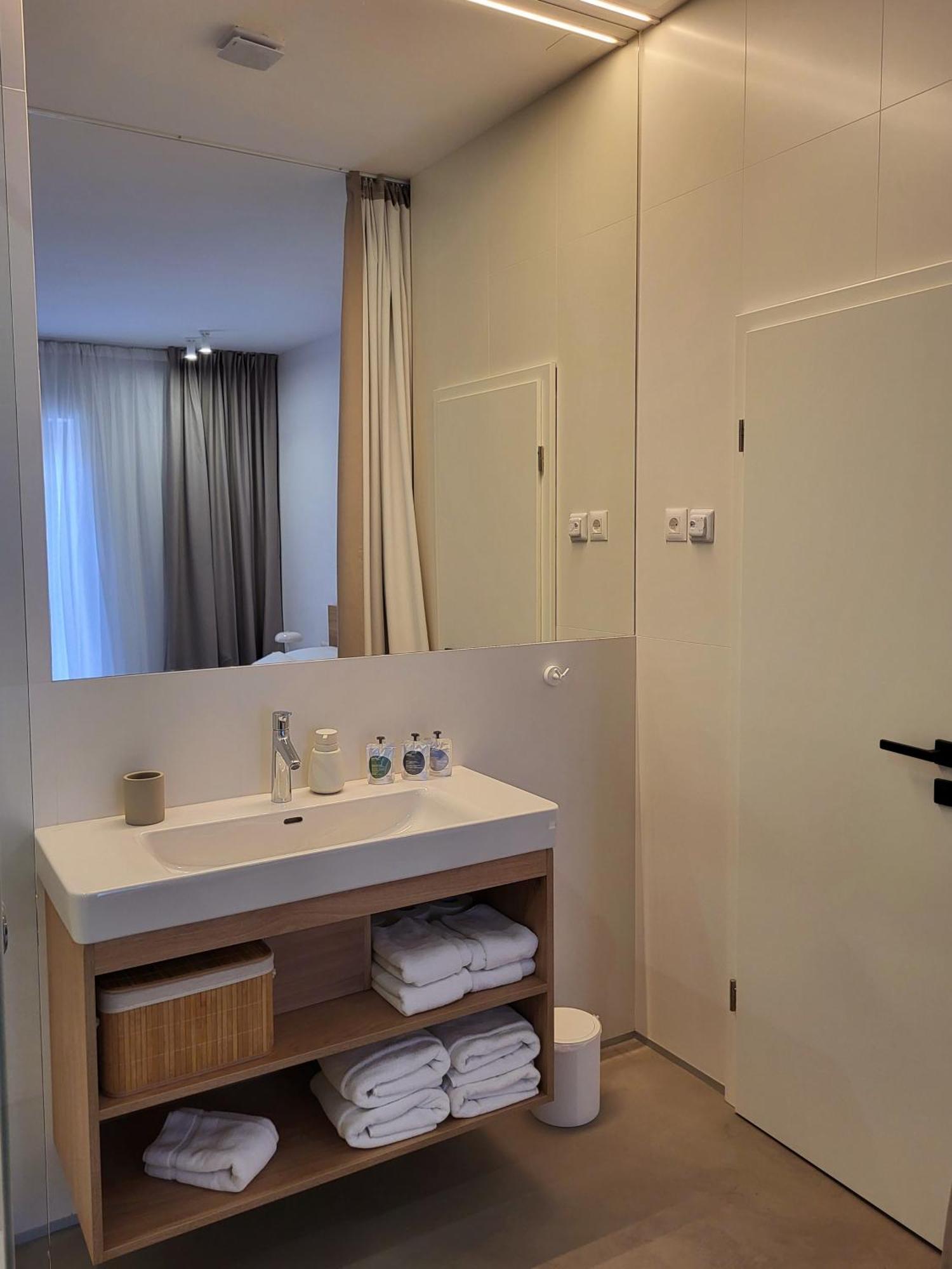 Firefly Luxury Apartment With Private Whirlpool Задар Экстерьер фото