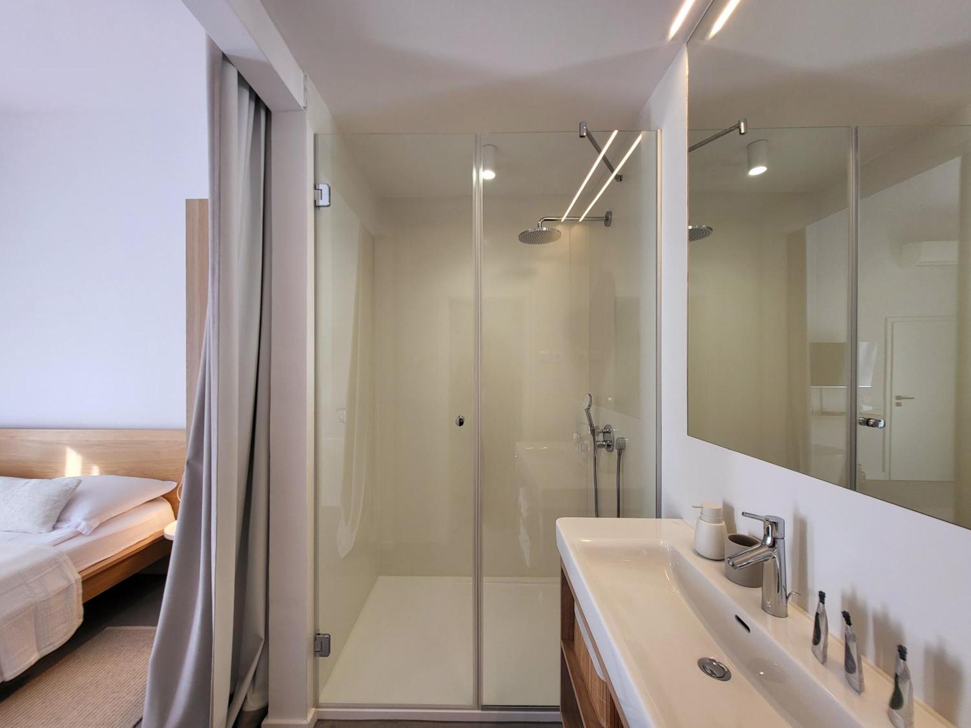 Firefly Luxury Apartment With Private Whirlpool Задар Экстерьер фото